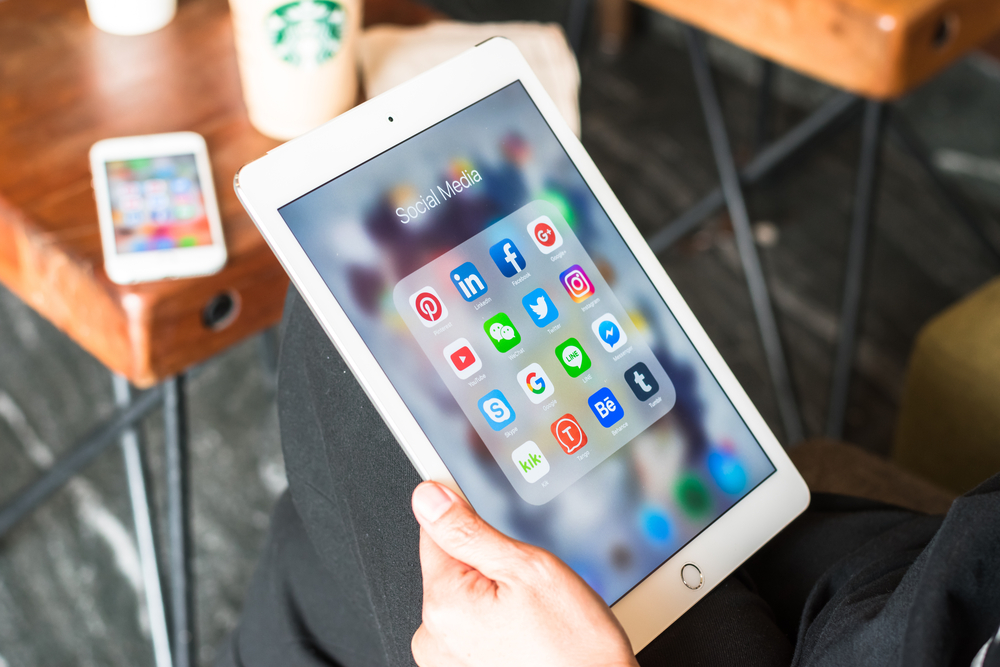 censura de redes sociales